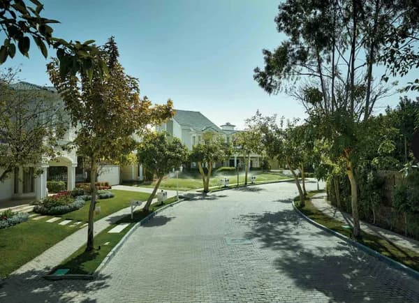 A 3 Bedroom Villa in Mountain View 4 by Mountain View