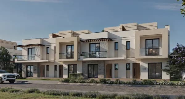 A 4 Bedroom Townhouse in Hyde Park Central by Hyde Park