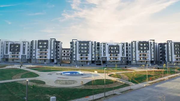 A 4 Bedroom Penthouse in Rock Eden by Rock developments
