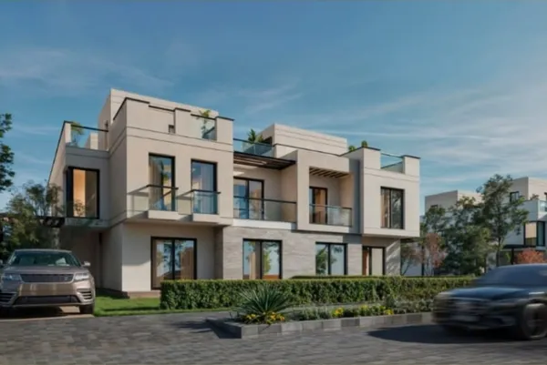 A 4 Bedroom Townhouse in Hyde Park Central by Hyde Park
