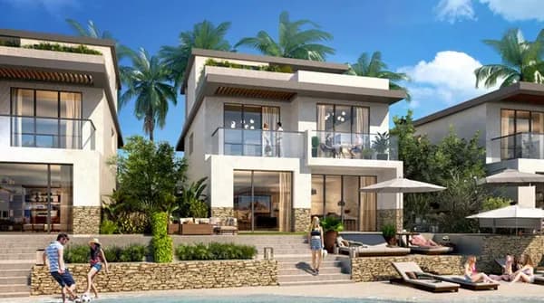 A 3 Bedroom Villa in Silvertown Silversands by Ora Developers