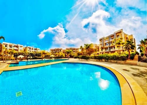 A 2 Bedroom Apartment in Galleria Residence by Arabia Holding