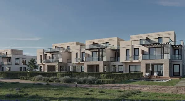 A 4 Bedroom Townhouse in Hyde Park Central by Hyde Park