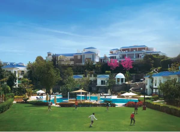 A 3 Bedroom Villa in The Park-Mountain View 1.1 by Mountain View