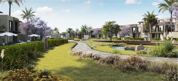 A 3 Bedroom Twinhouse in Lake side by Hyde Park