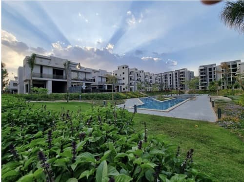 A 2 Bedroom Apartment in Cyra - Sun Capital by Arabia Holding