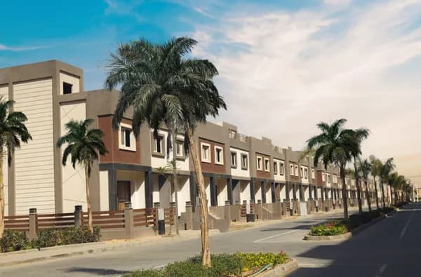 A 4 Bedroom Townhouse in Rock Eden by Rock developments