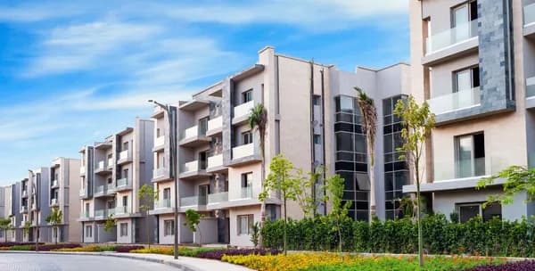 A 3 Bedroom Apartment in Galleria Residence by Arabia Holding