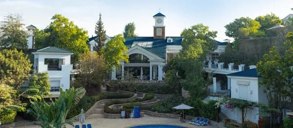 A 3 Bedroom Villa in Jirian - Mountain View by Mountain View