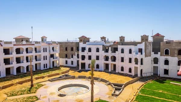 A 4 Bedroom Duplex in Lasirena Palm Beach by Lasirena Group