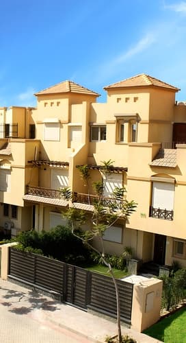 A 3 Bedroom Penthouse in Hyde Park by Hyde Park